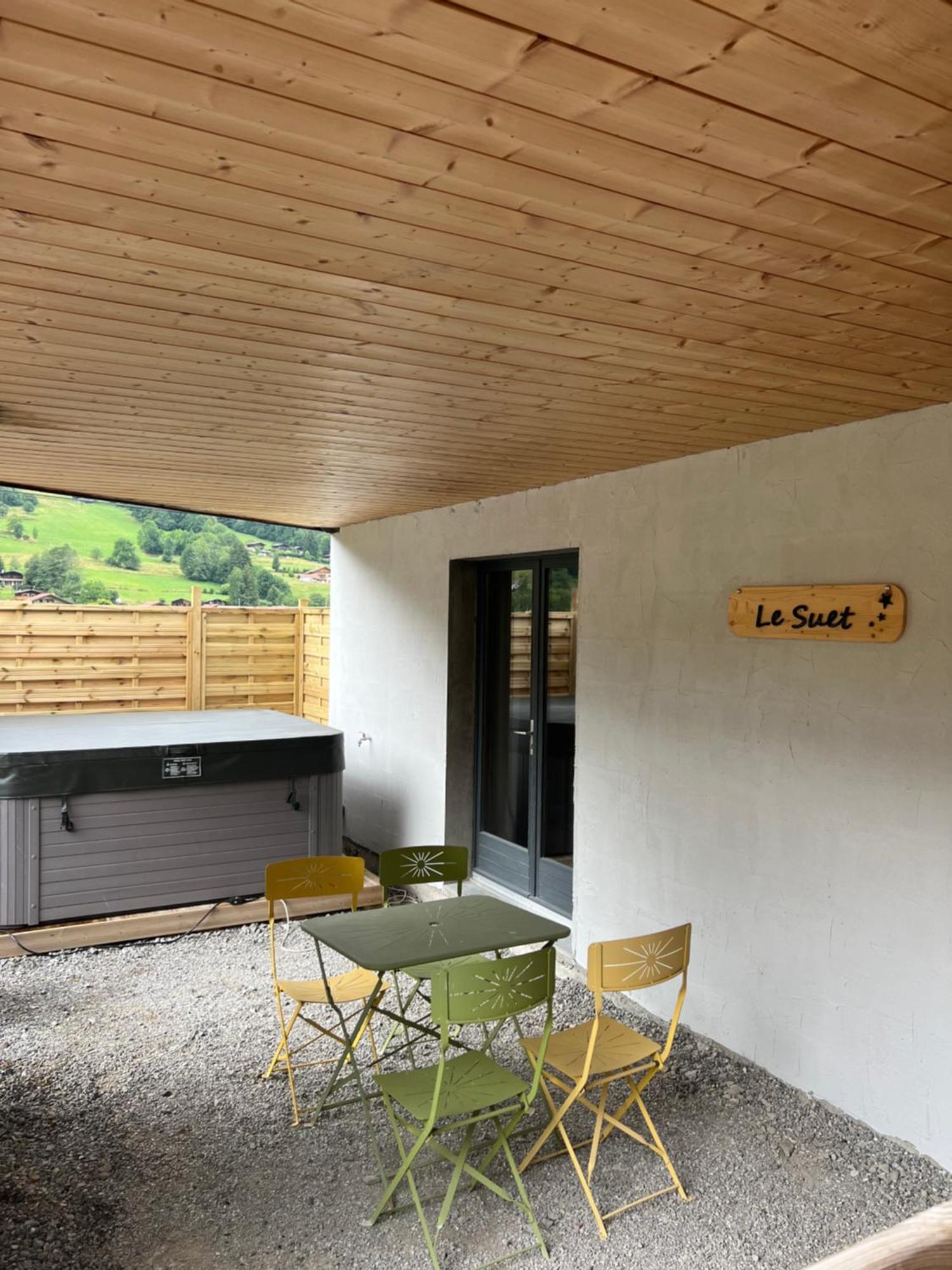 Neuf Chalet 4P Le Suet Jacuzzi Privatif Entremont Exteriér fotografie